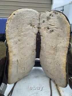 Used /vintage 15 tooled round skirt Western saddle for round withers US made