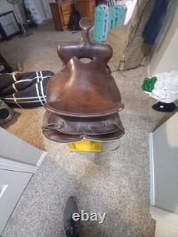 (Used/vintage) 16 Western Roping Saddle US Made