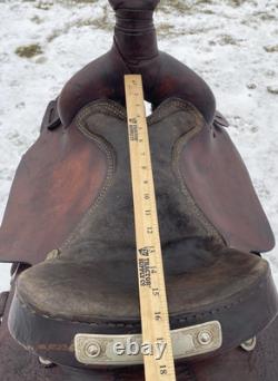 Used/vintage 16 Western roping saddle US made