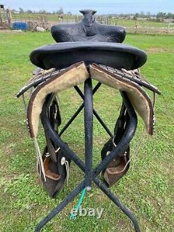 Used/vintage Big Horn 15.5 black Western parade saddle withtapaderos