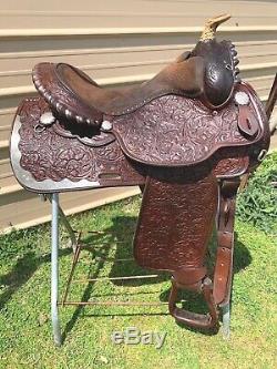 Used/vintage Circle Y 15 Western saddle tooled leather US made good condition