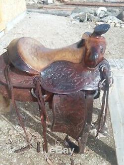 Used western 15 inch pleasure/trail saddle