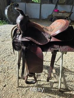 Used western saddle 16