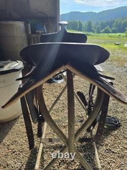 Used western saddle 16