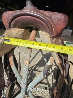 Used western saddle 16