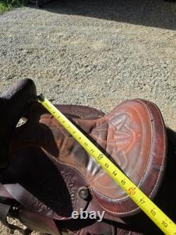 Used western saddle 16