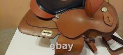 VINTAGE Leather WESTERN SADDLE 15 black and brown