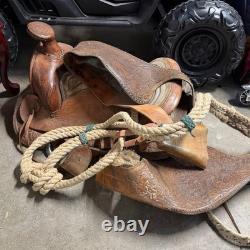 VINTAGE WESTERN BIG HORN LEATHER HORSE SADDLE SEAT WithSTRAPS