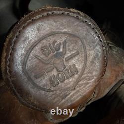 VINTAGE WESTERN BIG HORN LEATHER HORSE SADDLE SEAT WithSTRAPS