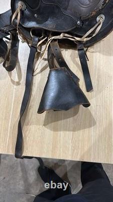 VTG Leather Western Horse Saddle with Brass Fittings & Stirrups Black/Brown
