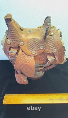 VTG Pugsley Brasil Salesman Sample Leather Saddle w Wood Stand Very good 9