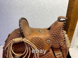 VTG Pugsley Brasil Salesman Sample Leather Saddle w Wood Stand Very good 9