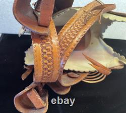 VTG Pugsley Brasil Salesman Sample Leather Saddle w Wood Stand Very good 9