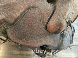 Vintage 15.5 Tex Tan Hereford Brand Western Saddle, Floral Leather Tooling