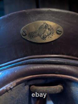 Vintage 15.5 Western Saddle US Made, Shiney Brown Leather