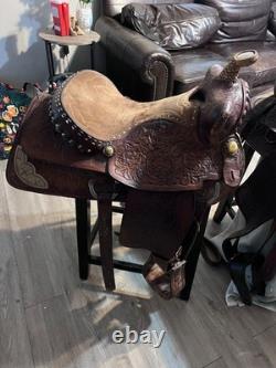 Vintage 15 Inch Western Show Saddle