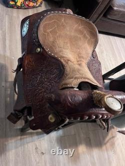Vintage 15 Inch Western Show Saddle