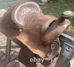 Vintage 15 Longhorn Tooled Roping Western Saddle Needs TLC & Restoration