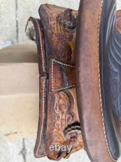 Vintage 15 Saddle Floral Pattern Tooled Leather With Stirrups