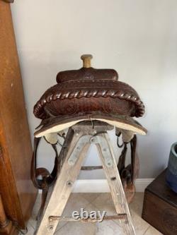 Vintage 15? Western Saddle Tooled Leather Full Quarter Horse Bars Trail Ranch