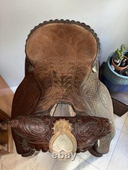 Vintage 15? Western Saddle Tooled Leather Full Quarter Horse Bars Trail Ranch