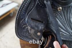 Vintage American Western Black & Red Tooled Leather Embossed 16 Horse Saddle