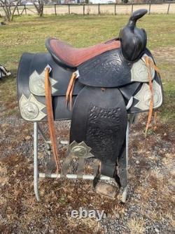 Vintage/Antique 13 youth Western parade saddle withsilver horse heads