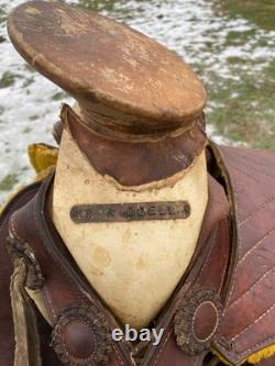 Vintage/Antique Galindo 14 Mexican vaquero saddle withsaddle bags, sword scabbard