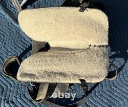 Vintage B Bar B Saddlery 14 Black Tooled Leather Western Trail Horse Saddle