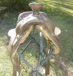 Vintage Big Horn Western Saddle 15.5 Seat 5.5 Tree