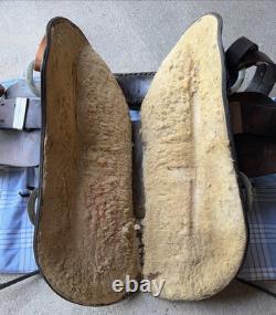 Vintage Bona Allen western saddle, 15 with matching rear cinch