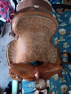 Vintage Bonanza Big Horn Leather Western Saddle 14 Seat Nice Tooling Repaired