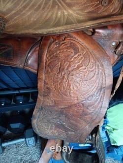Vintage Bonanza Big Horn Leather Western Saddle 14 Seat Nice Tooling Repaired