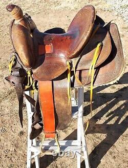 Vintage Clark Western Saddle With Square Skit 14 Seat Tooled