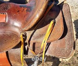 Vintage Clark Western Saddle With Square Skit 14 Seat Tooled