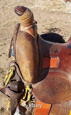 Vintage Clark Western Saddle With Square Skit 14 Seat Tooled