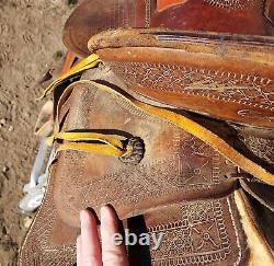 Vintage Clark Western Saddle With Square Skit 14 Seat Tooled