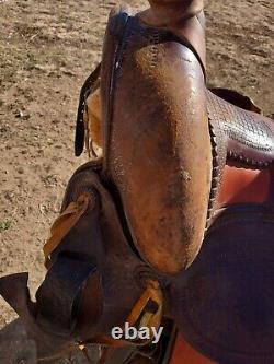 Vintage Clark Western Saddle With Square Skit 14 Seat Tooled