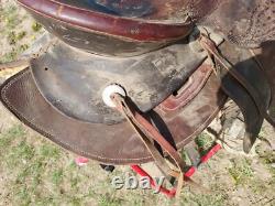 Vintage Denver Round Skirt High Back Western Saddle 12½ Seat