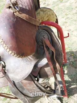 Vintage Denver Round Skirt High Back Western Saddle 12½ Seat