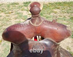 Vintage Denver Round Skirt High Back Western Saddle 12½ Seat