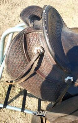 Vintage Early Bona Allen makers mark 15¼ Western Saddle As Is