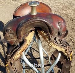 Vintage Fred Mueller Western Saddle Rounded Skirt 14 Seat