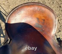 Vintage Fred Mueller Western Saddle Rounded Skirt 14 Seat