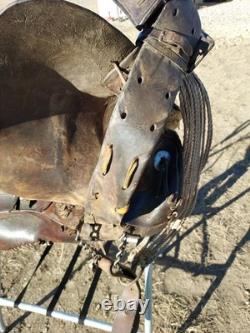 Vintage Fred Mueller Western Saddle Rounded Skirt 14 Seat