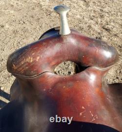 Vintage Fred Mueller Western Saddle Rounded Skirt 14 Seat