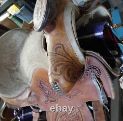Vintage Hand Tooled Leather SADDLE 17 with13 Leather Flaps + Purple Blanket