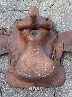 Vintage Hereford Tex Tan 15 Leather Horse Saddle