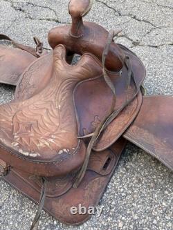 Vintage Hereford Tex Tan 15 Leather Horse Saddle