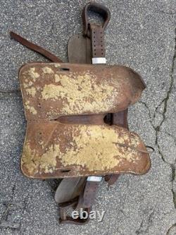 Vintage Hereford Tex Tan 15 Leather Horse Saddle